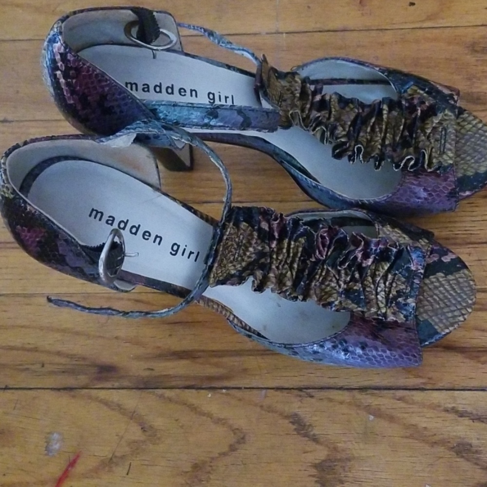 Shoes
